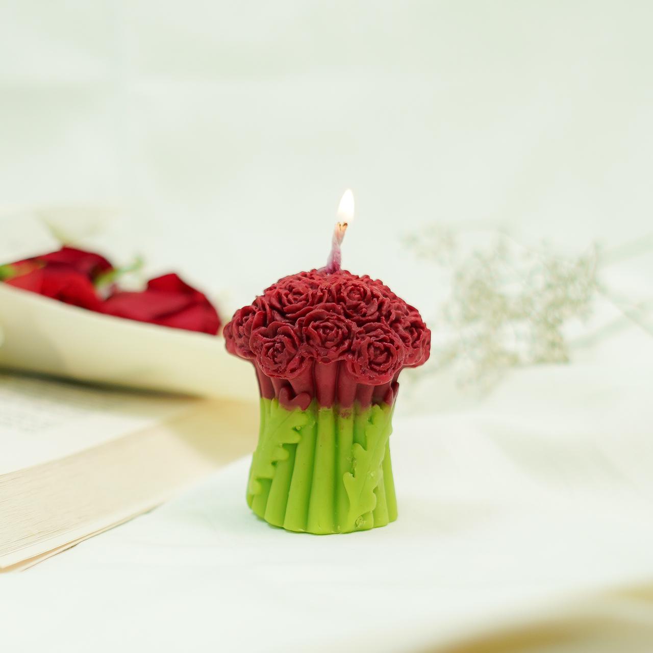 Rose Bouquet Valentine Candle