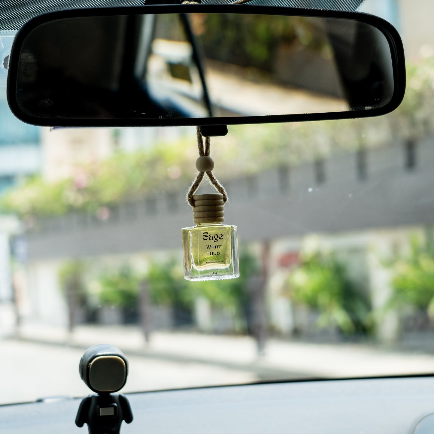 White Oud Car Freshner
