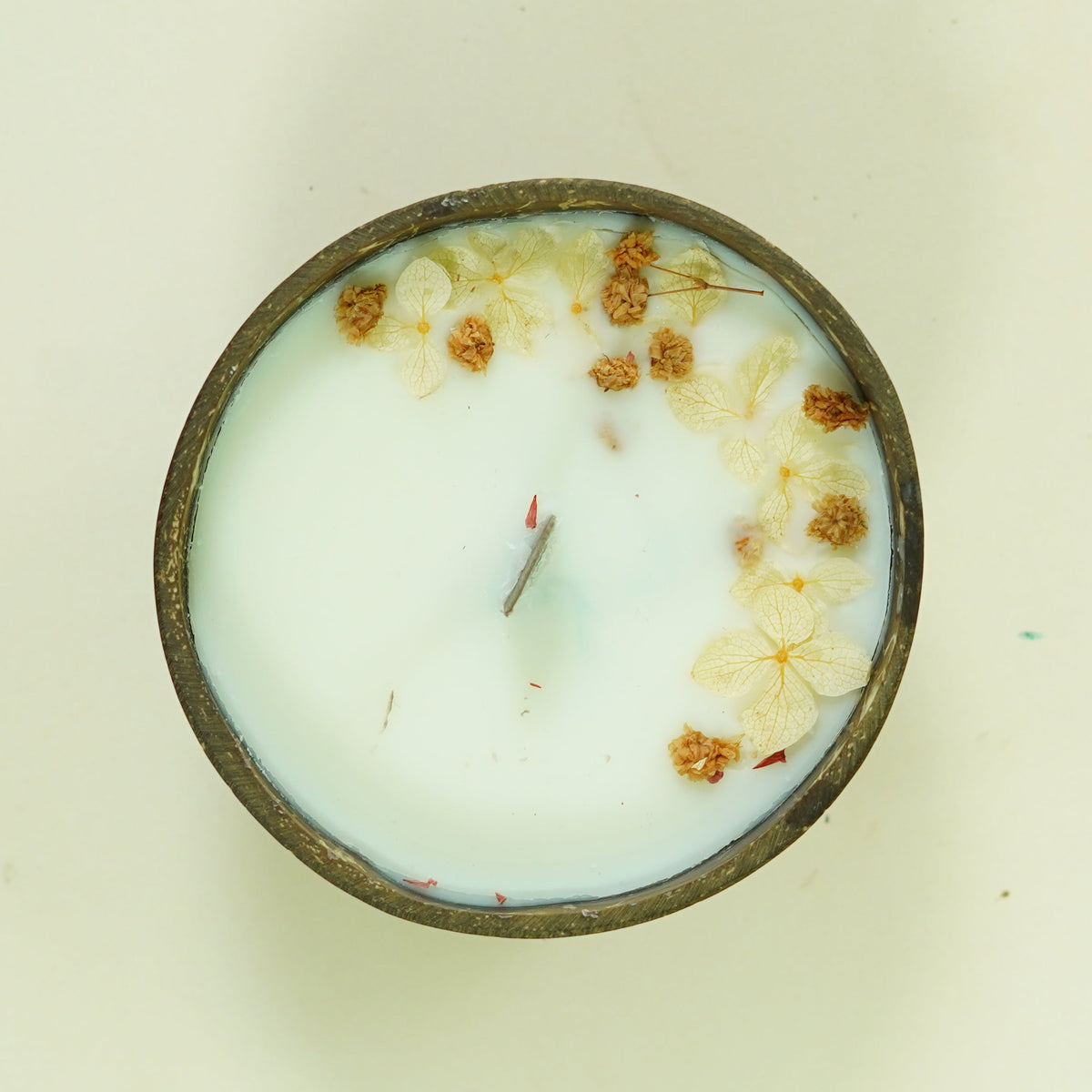 Handcrafted Coconut Bowl Candle with Dried Flowers | Natural Decorative Candle