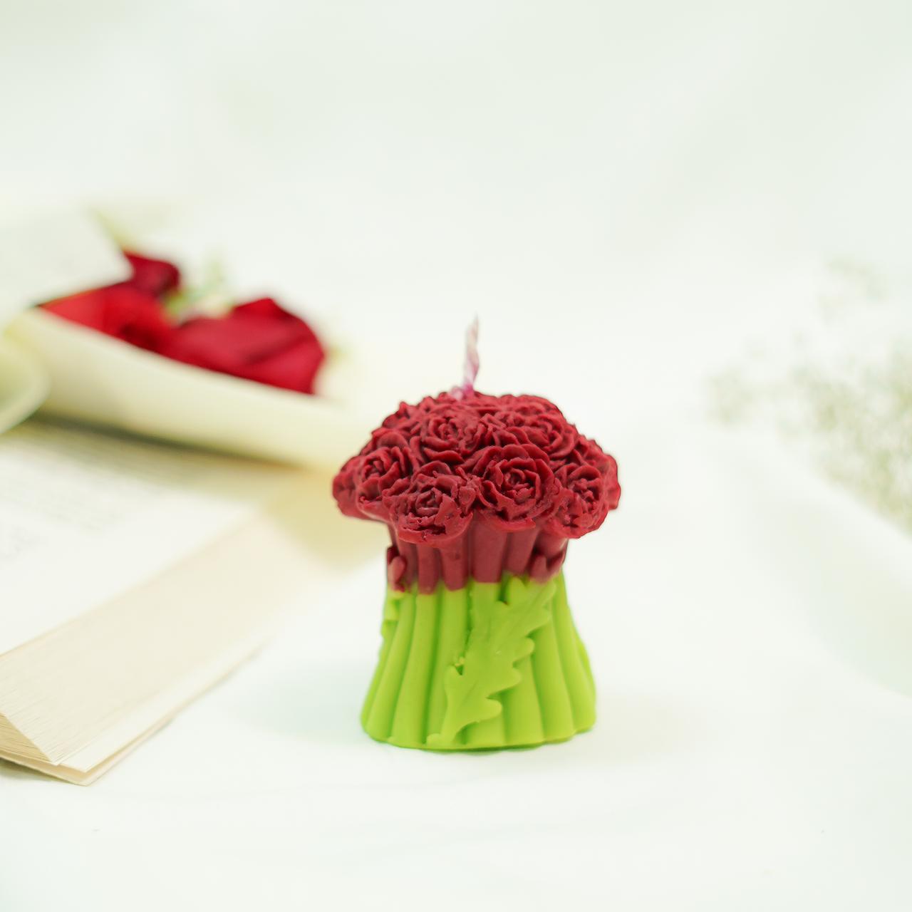 Rose Bouquet Valentine Candle